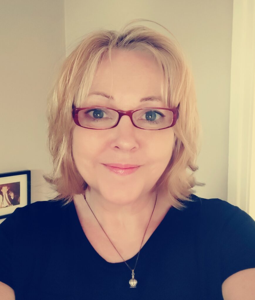 Jennifer Evans, Swyddog Prosiect Gwirfoddoli Digidol #CrowdCymru